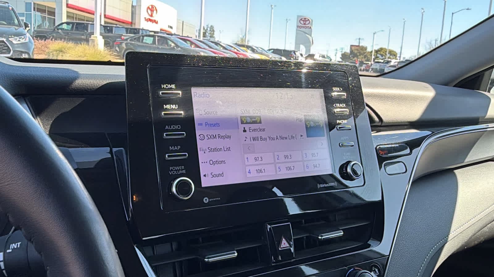 Thumbnail: 2024 Toyota Camry - 15