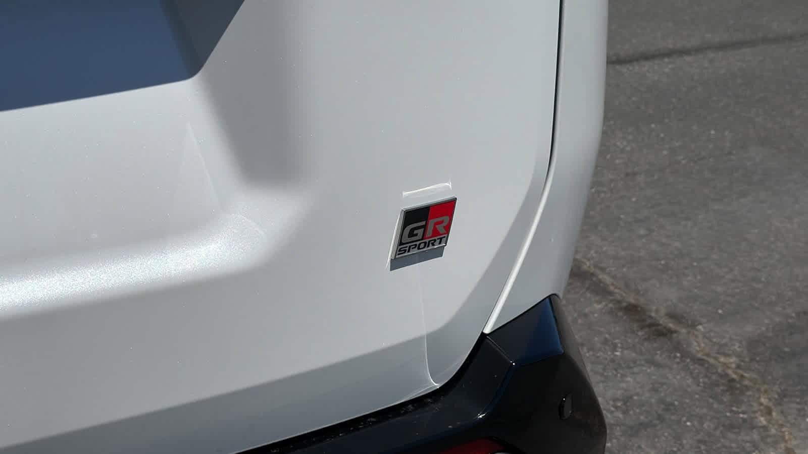 Thumbnail: 2026 Toyota RAV4 - 28