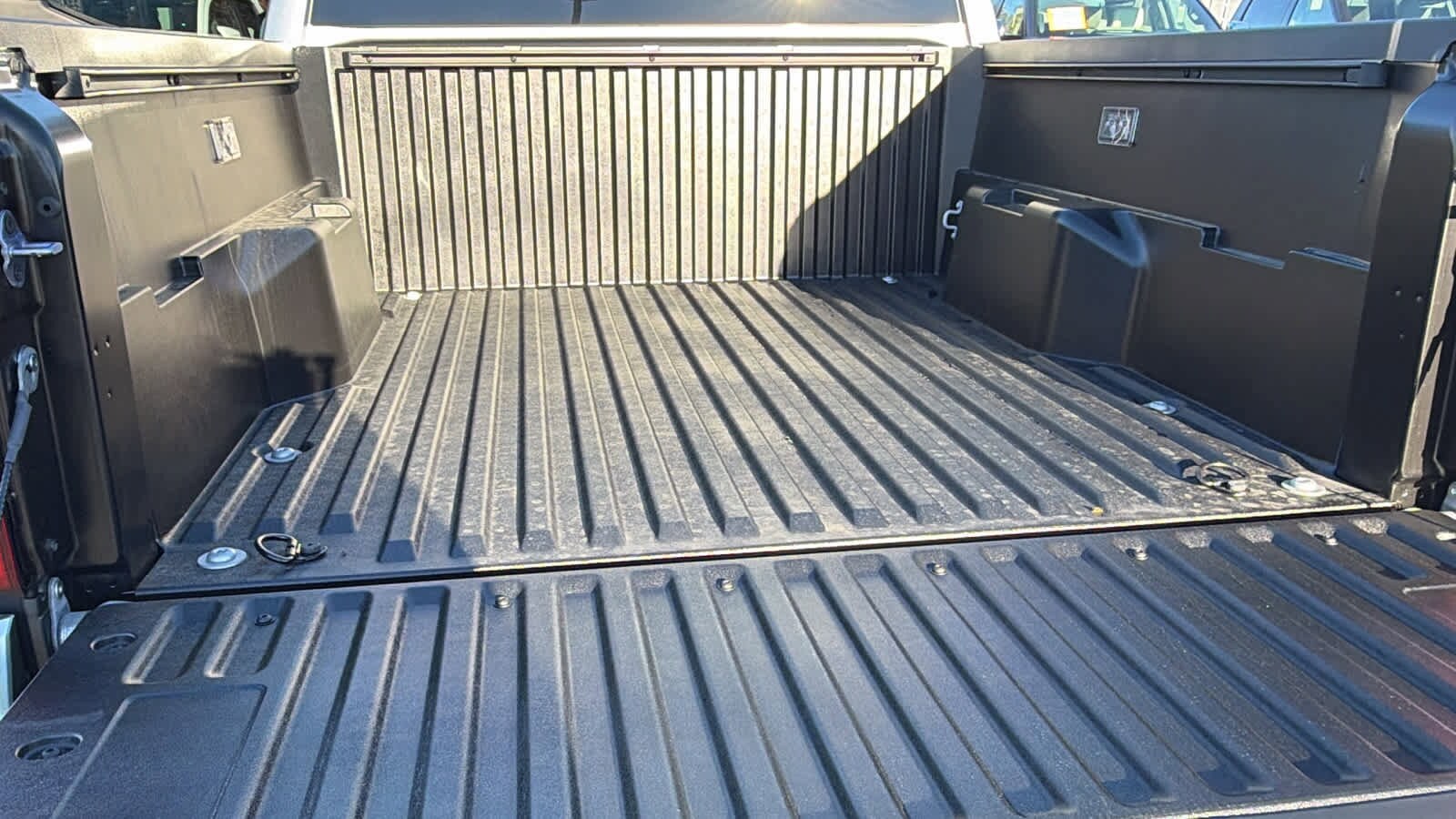 Thumbnail: 2025 Toyota Tacoma - 27