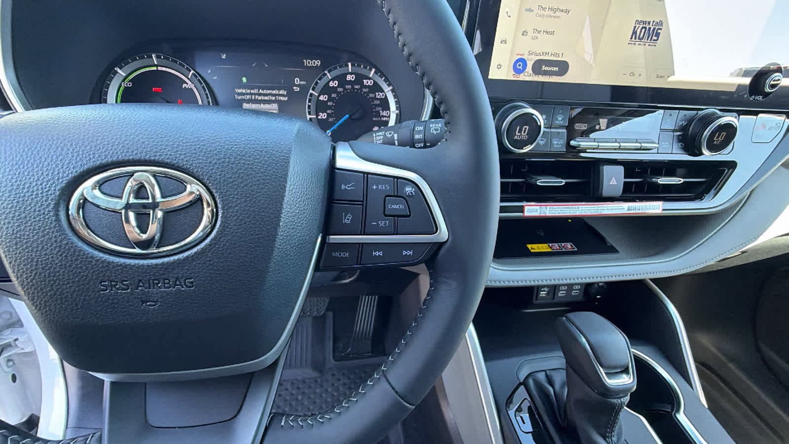 Thumbnail: 2026 Toyota Highlander - 20
