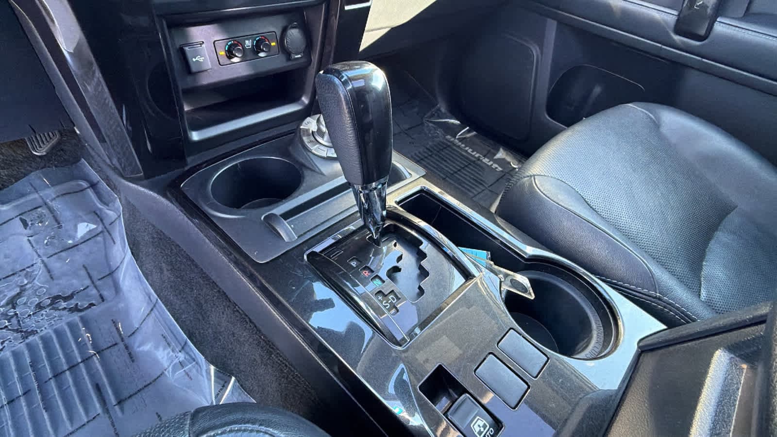 Thumbnail: 2020 Toyota 4Runner - 13