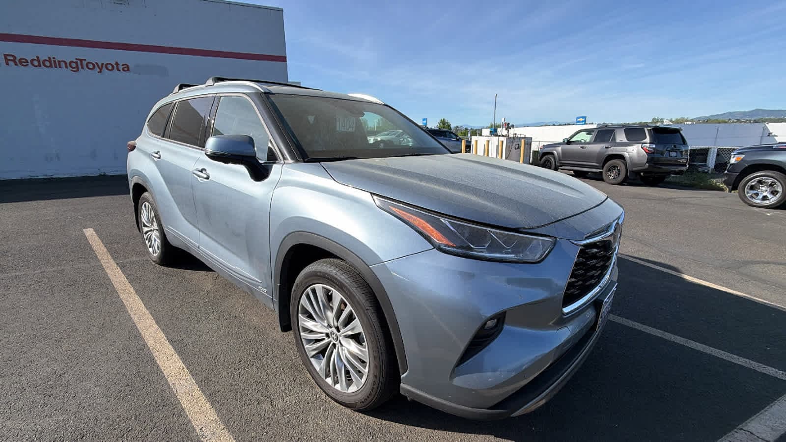 Thumbnail: 2024 Toyota Highlander - 2