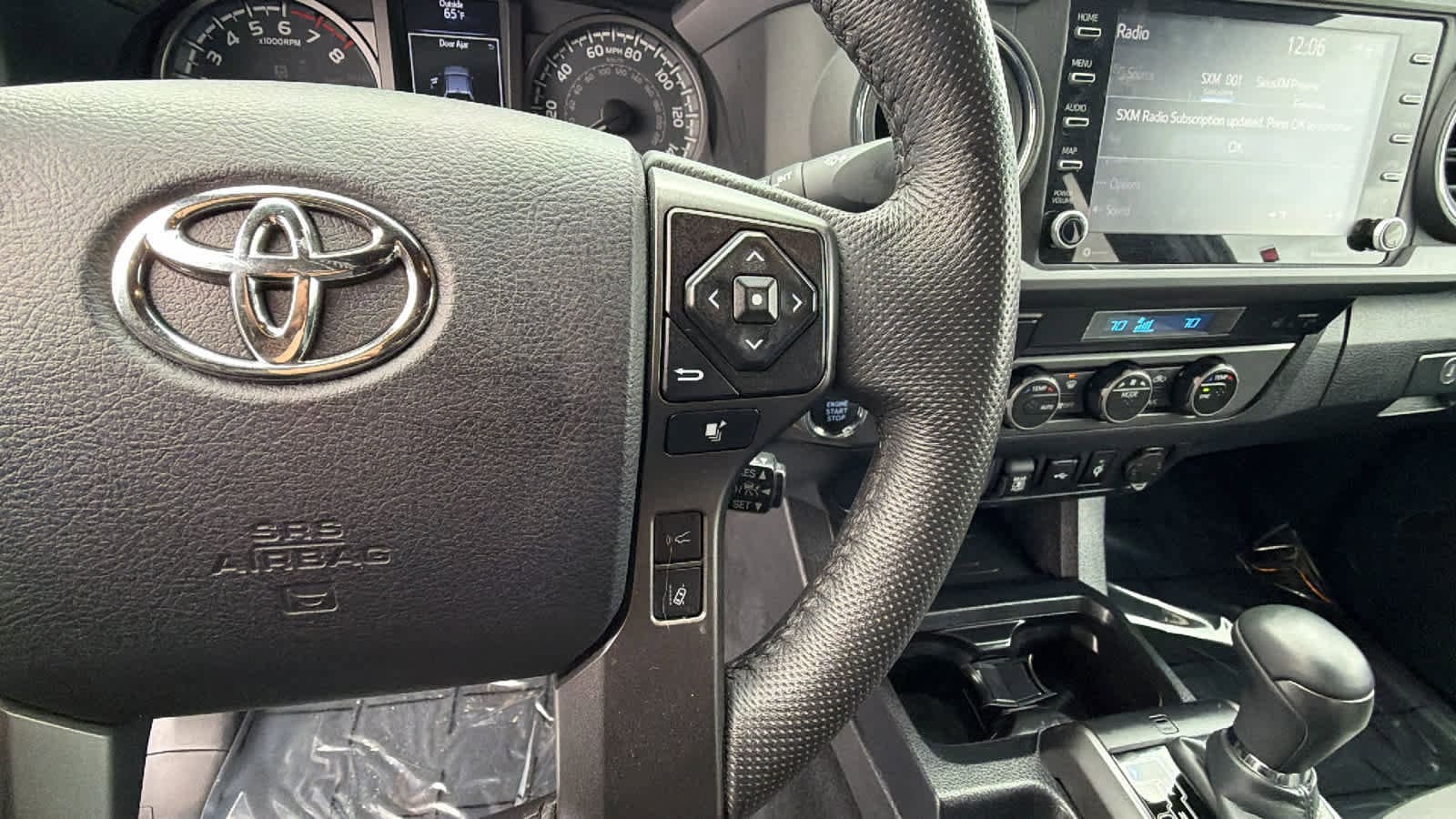 Thumbnail: 2023 Toyota Tacoma - 20