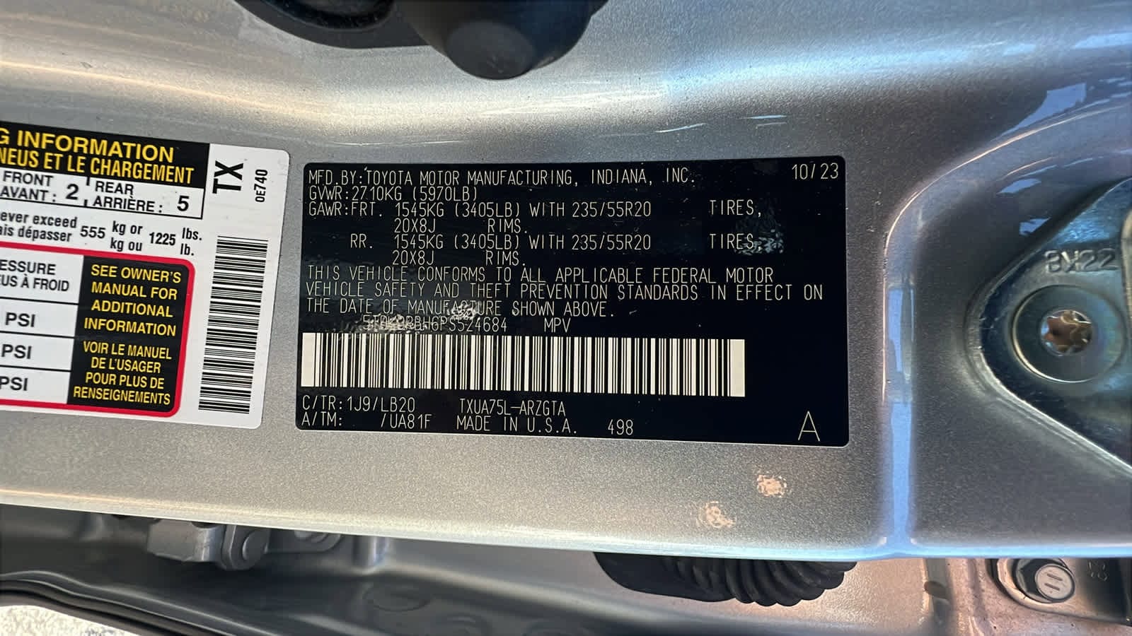 Thumbnail: 2023 Toyota Highlander - 30