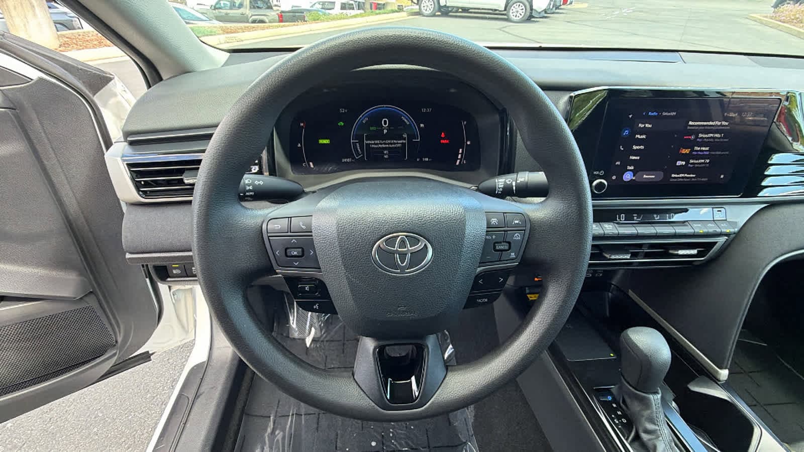 Thumbnail: 2025 Toyota Camry - 18