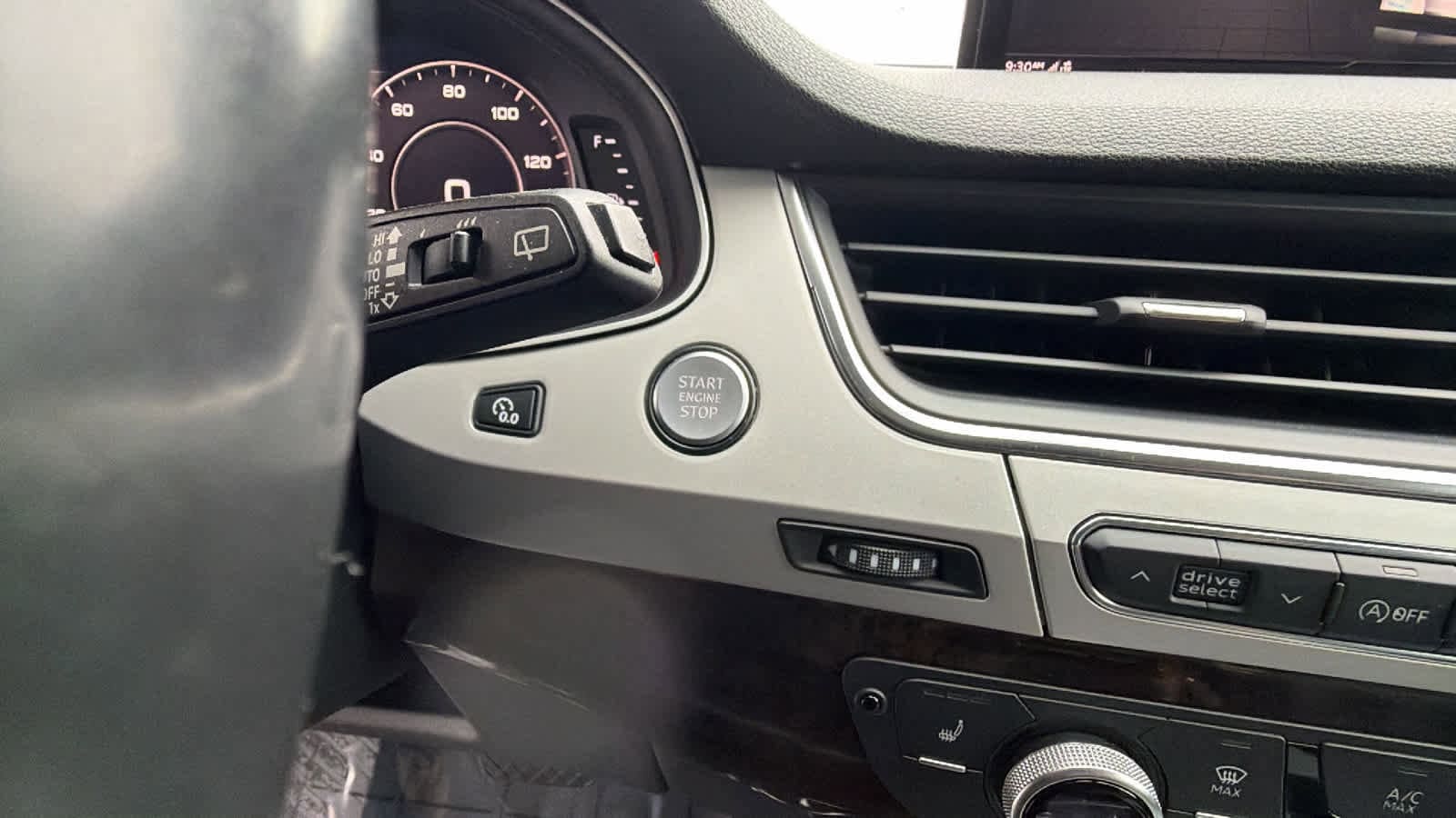 Thumbnail: 2019 Audi Q7 - 17