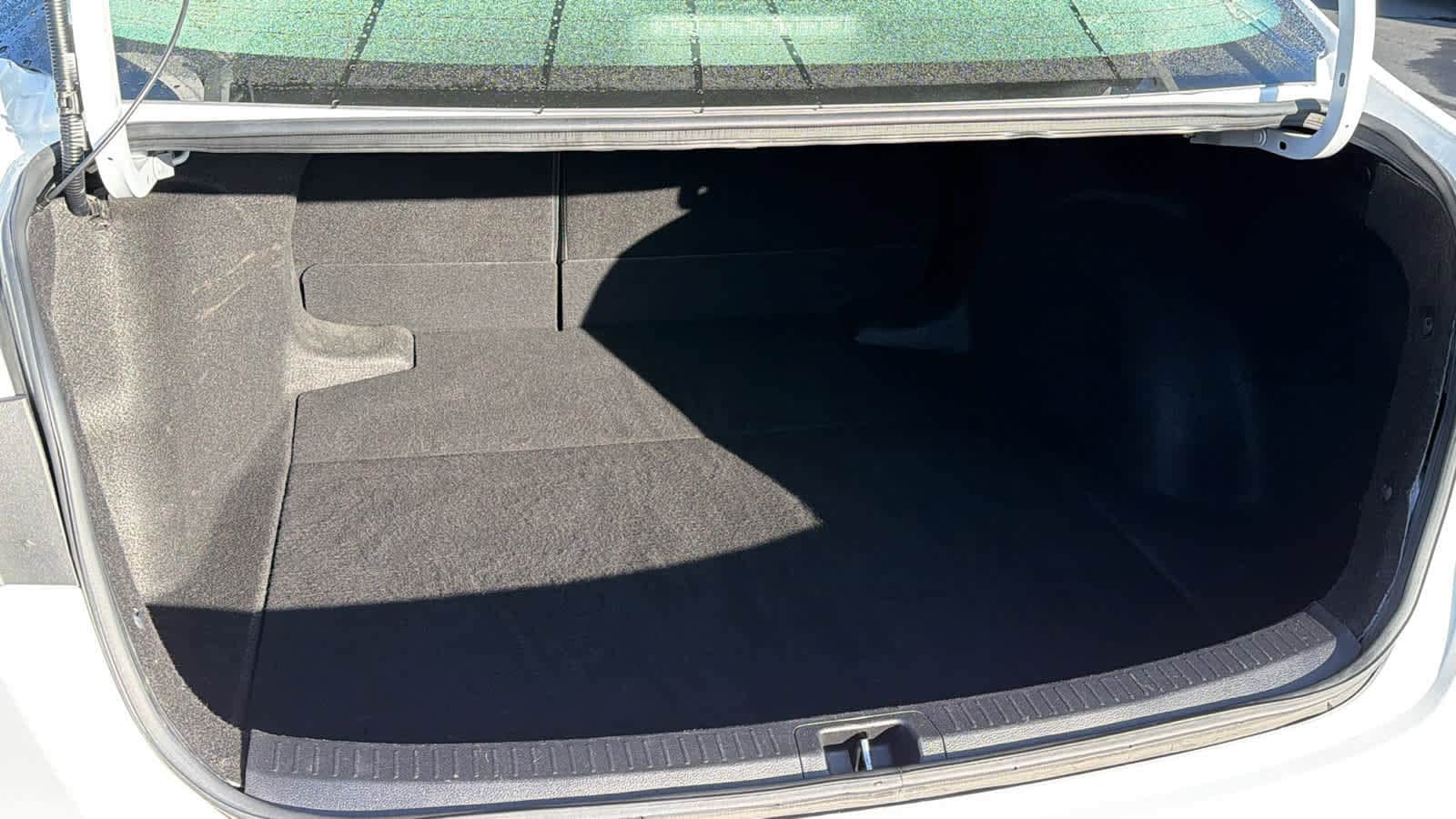 Thumbnail: 2023 Toyota Corolla - 27