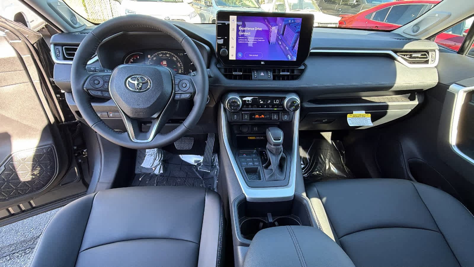 Thumbnail: 2025 Toyota RAV4 - 26