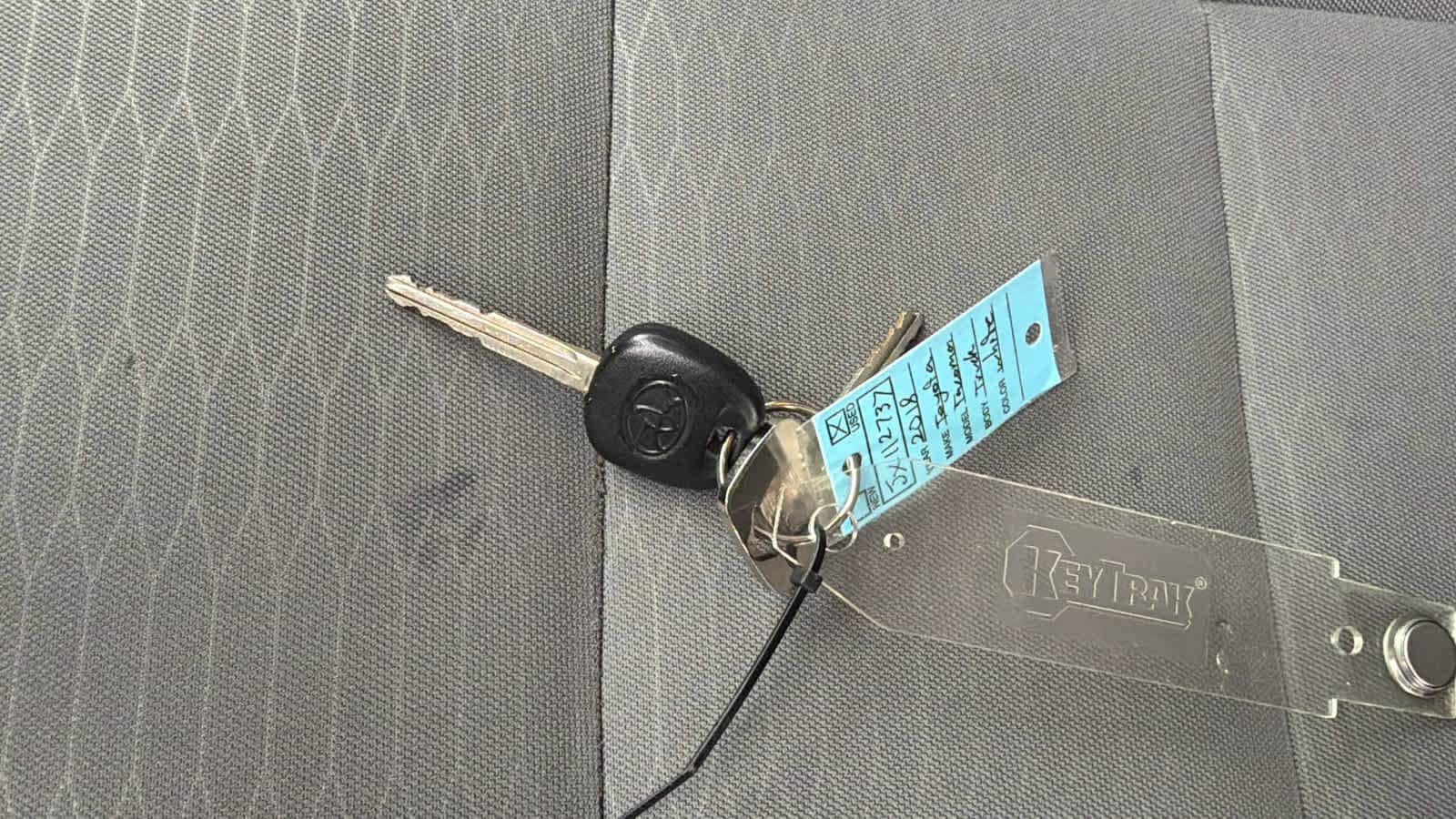 Thumbnail: 2018 Toyota Tacoma - 29