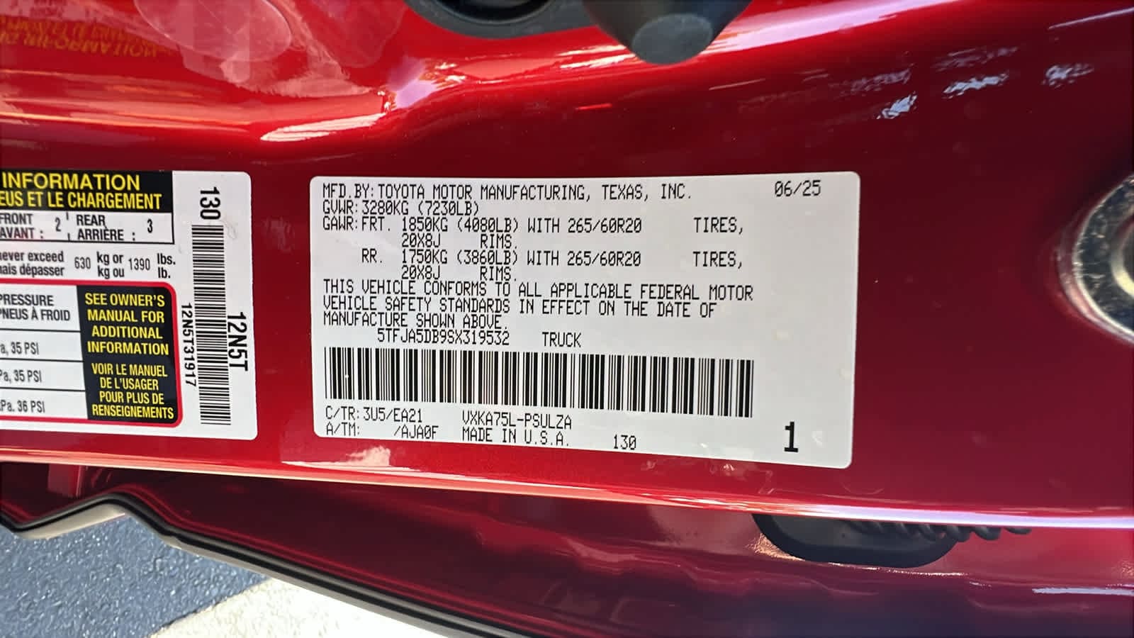 Thumbnail: 2025 Toyota Tundra - 30