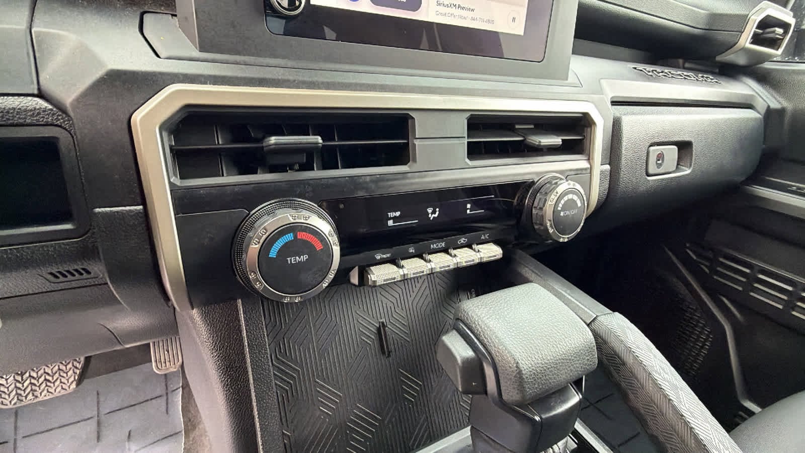 Thumbnail: 2025 Toyota Tacoma - 14