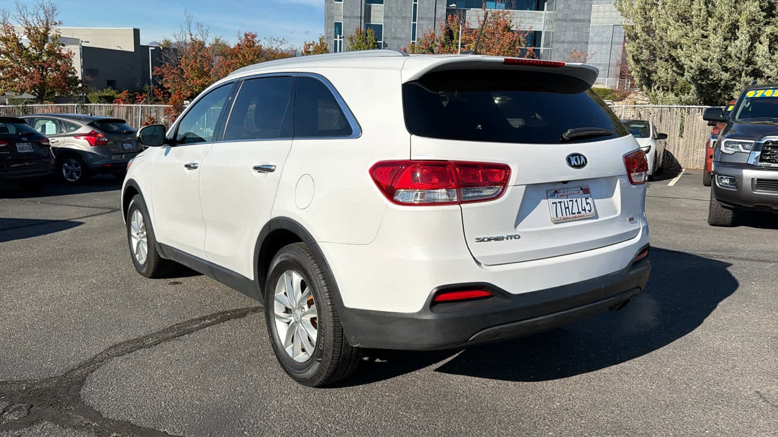 Thumbnail: 2016 Kia Sorento - 7