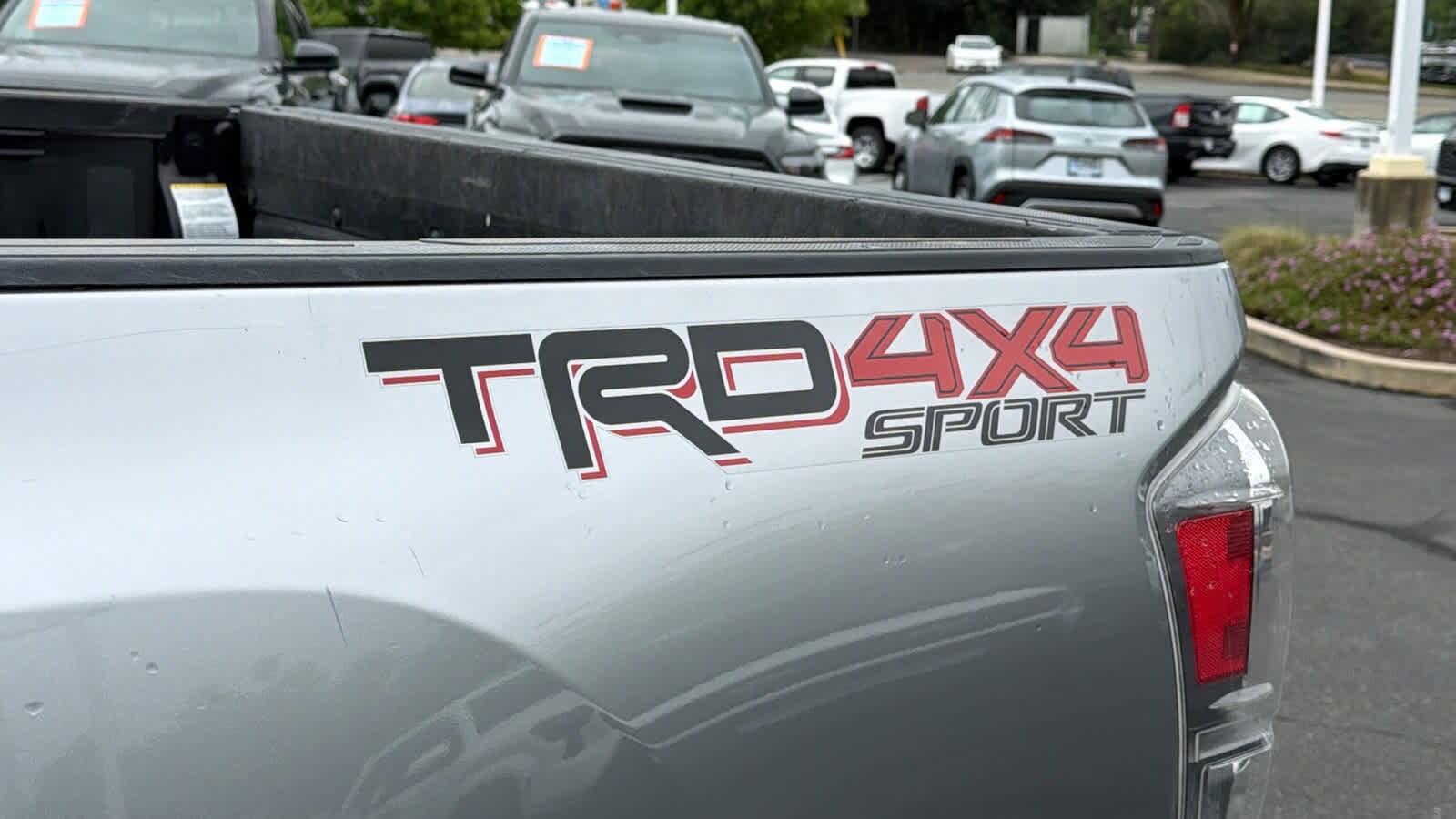 Thumbnail: 2020 Toyota Tacoma - 28