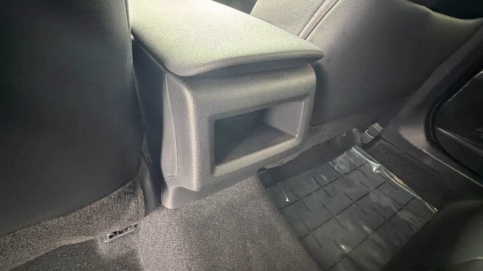 Thumbnail: 2024 Toyota Camry - 25