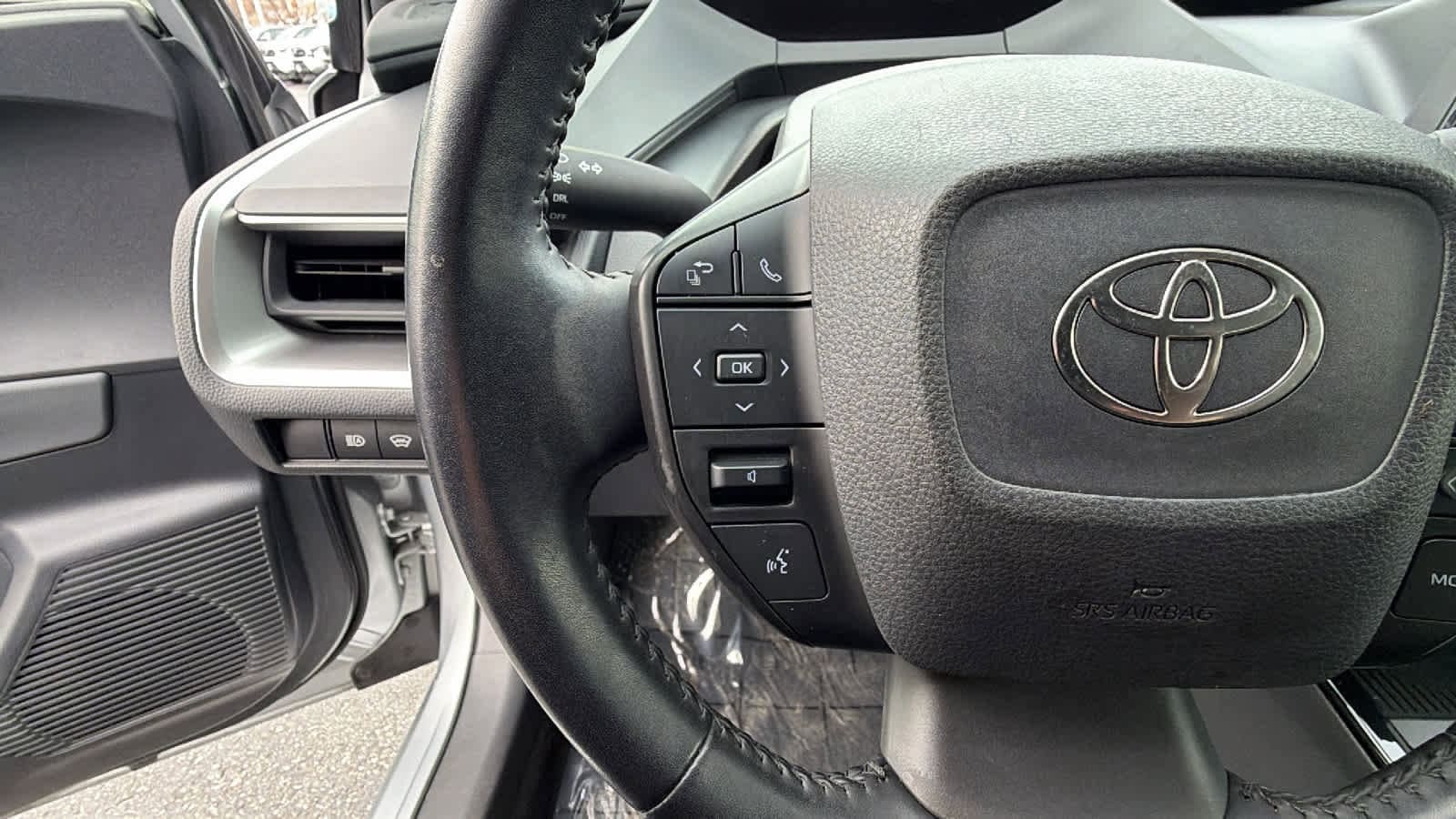 Thumbnail: 2024 Toyota Prius - 19