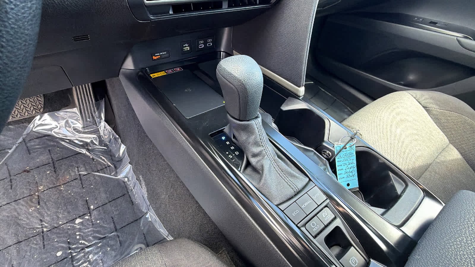 Thumbnail: 2025 Toyota Camry - 13