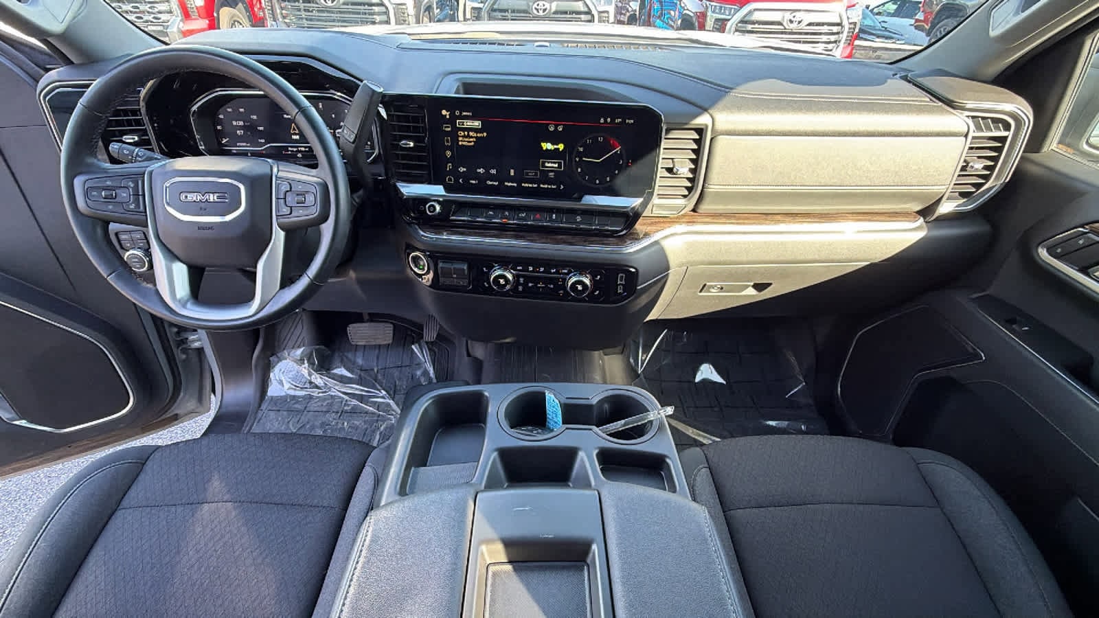 Thumbnail: 2024 GMC Sierra 1500 - 26