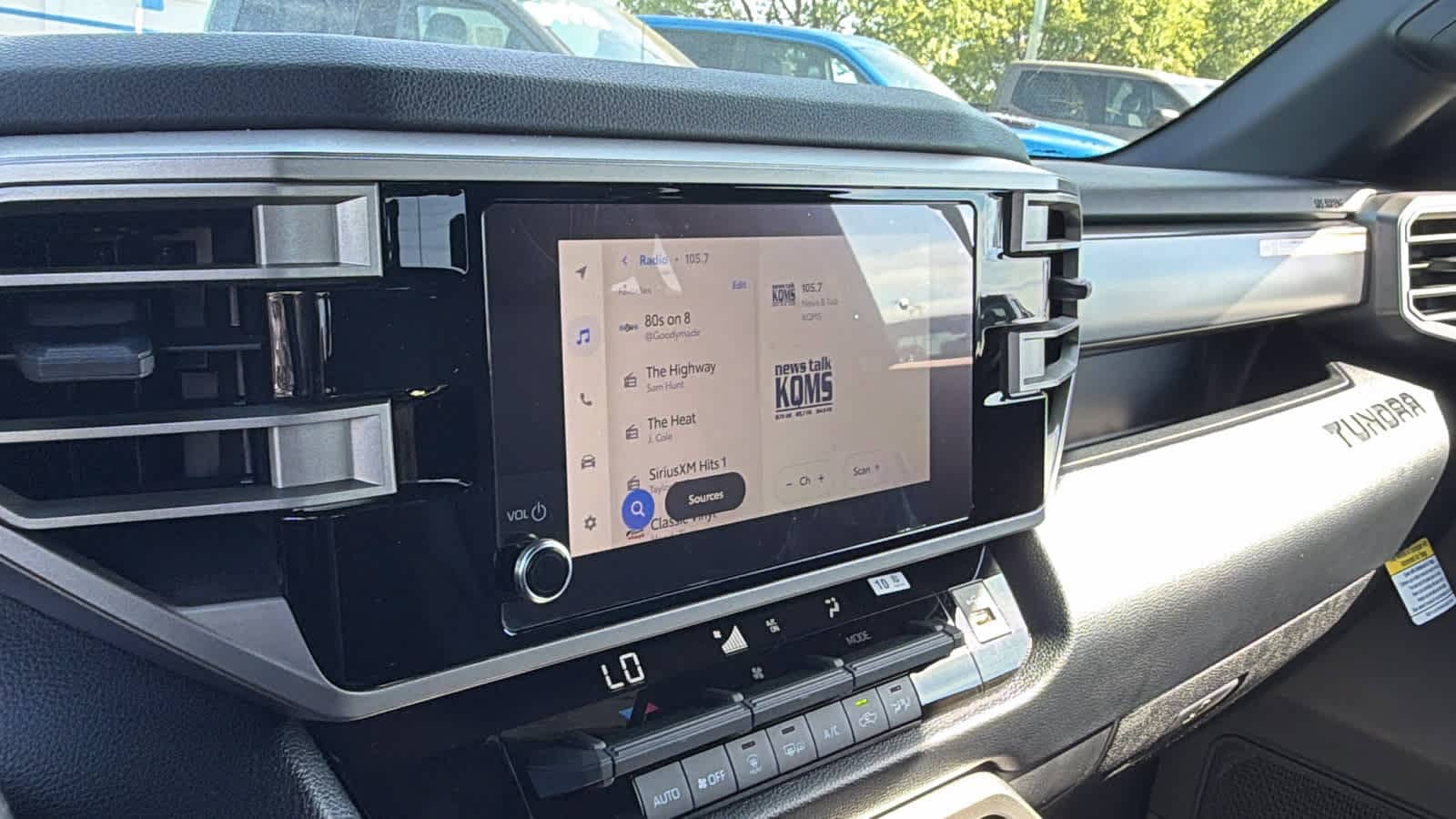 2026 Toyota Tundra SR5 - Photo 15