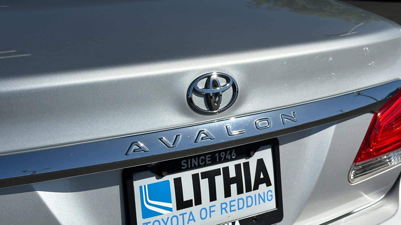 Thumbnail: 2011 Toyota Avalon - 28