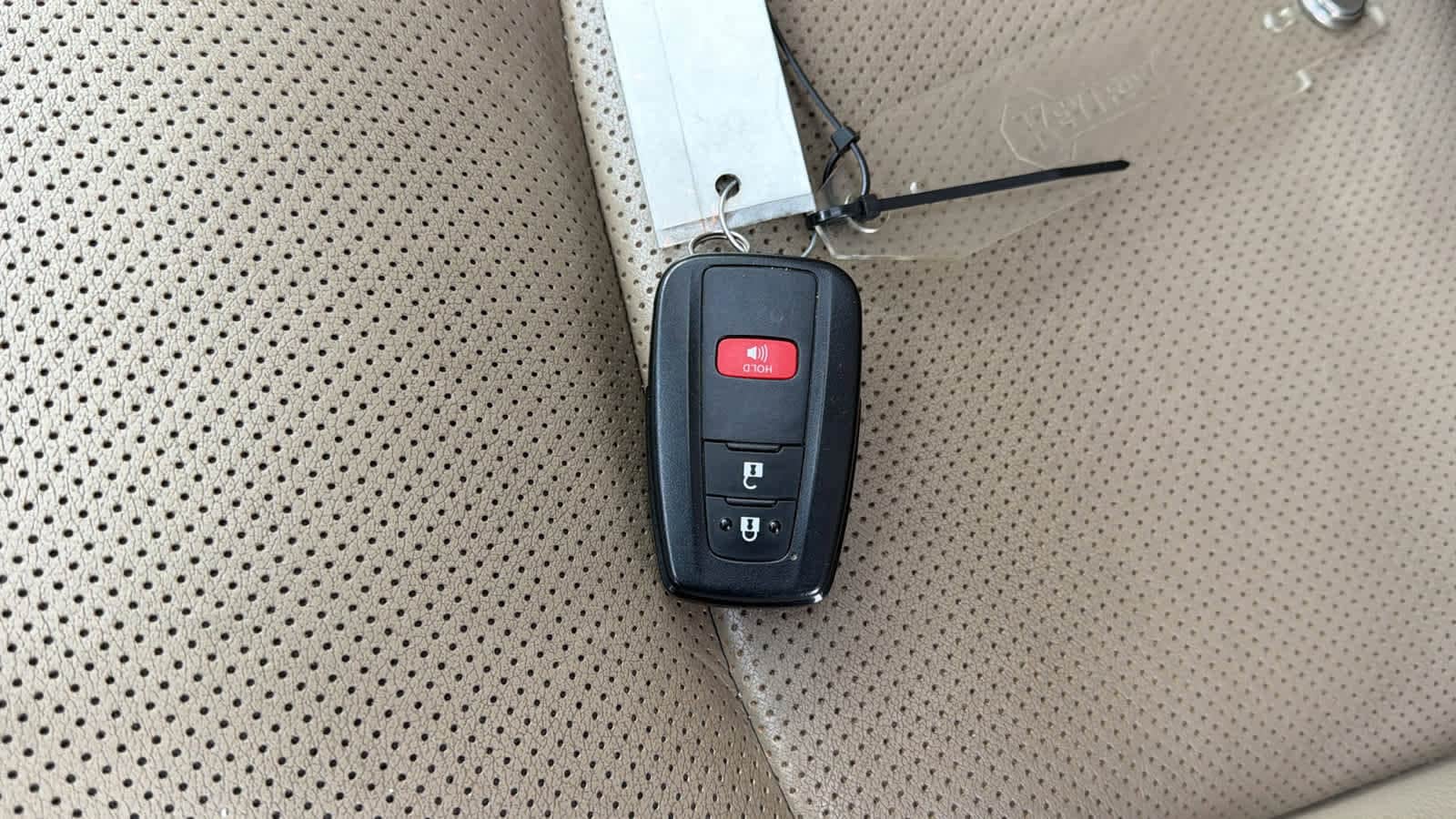 Thumbnail: 2022 Toyota 4Runner - 29