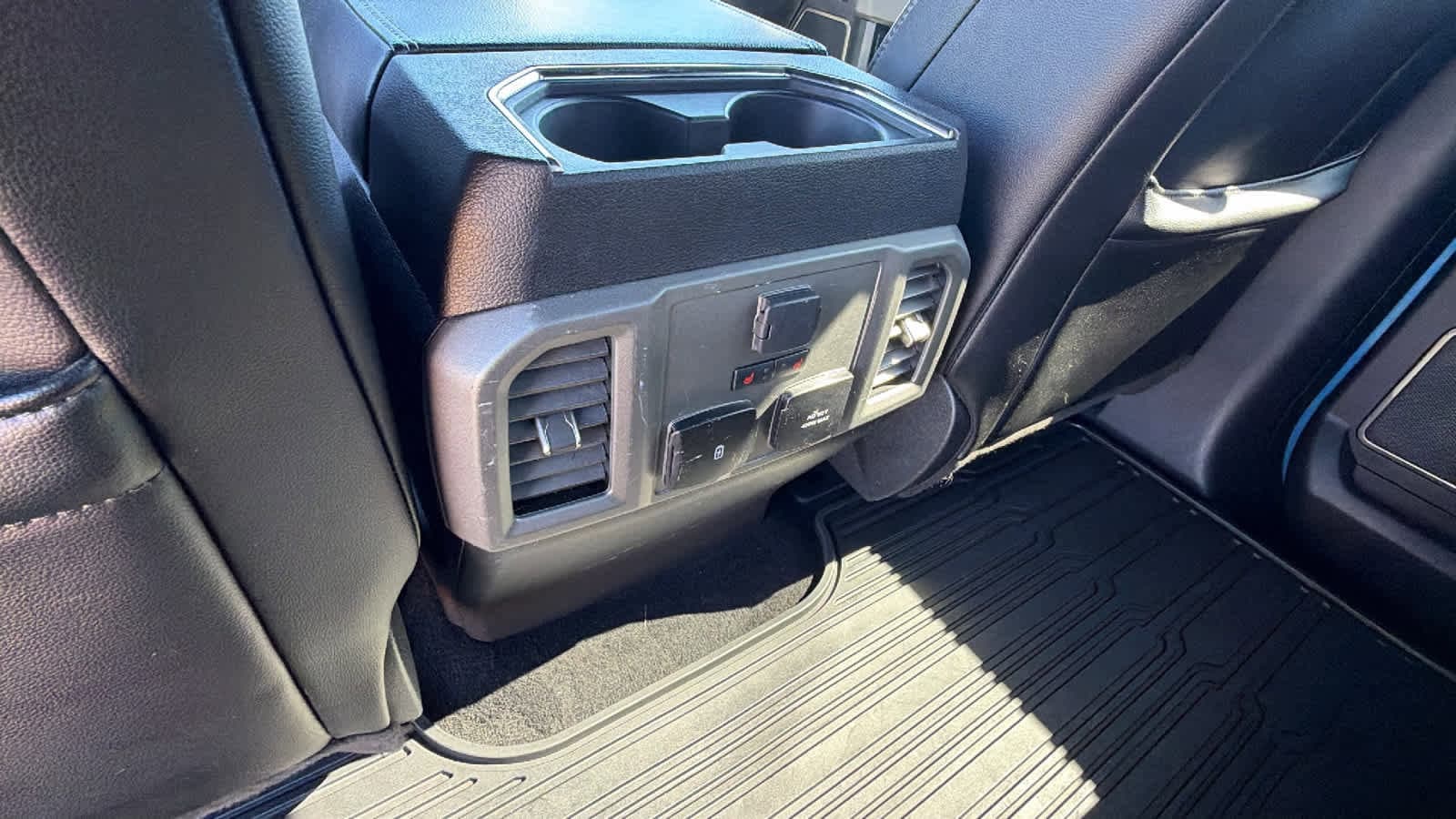 Thumbnail: 2020 Ford F-150 - 25