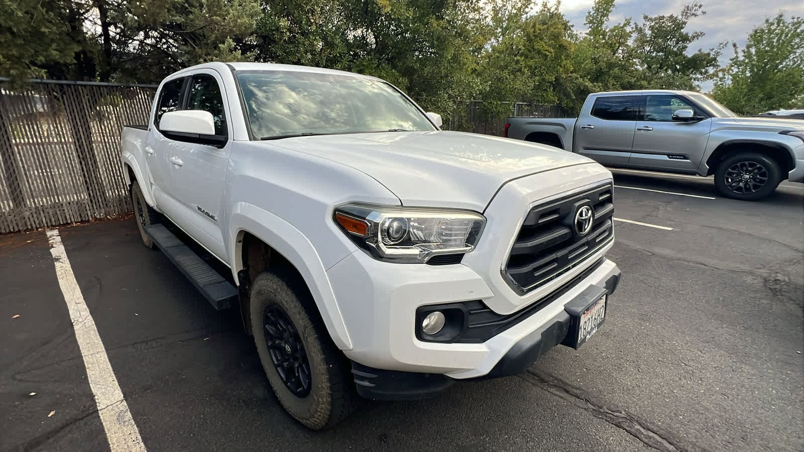 Thumbnail: 2017 Toyota Tacoma - 2