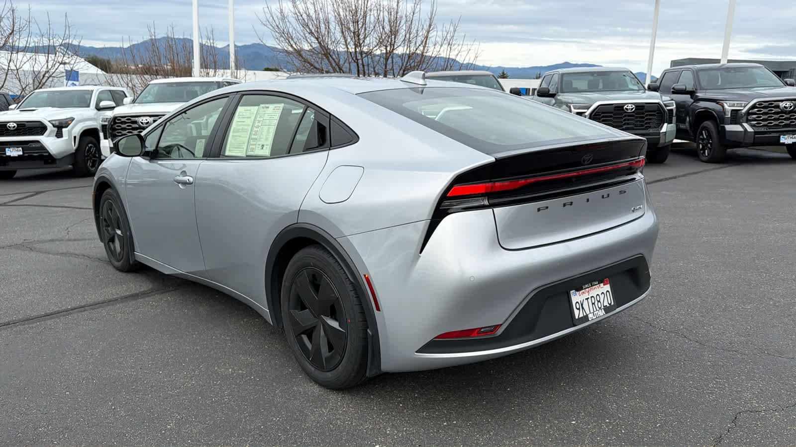 Thumbnail: 2024 Toyota Prius - 7