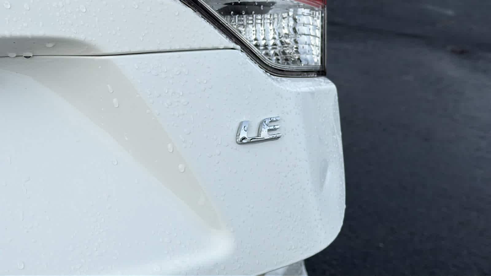 Thumbnail: 2023 Toyota Corolla - 28