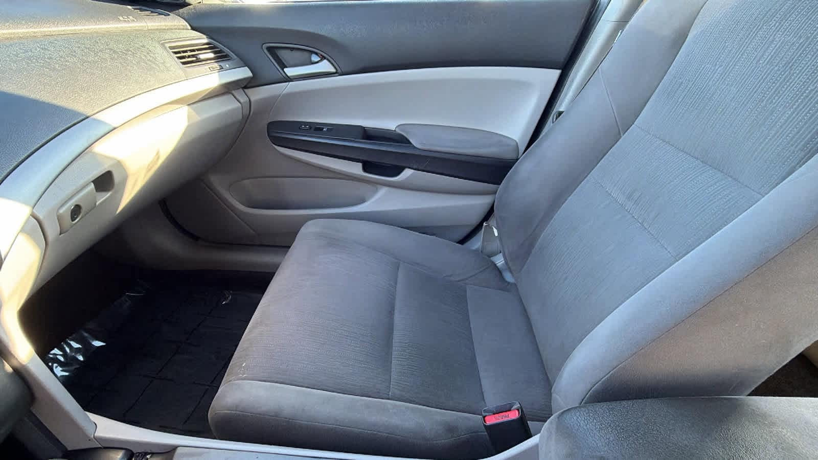 Thumbnail: 2011 Honda Accord - 12