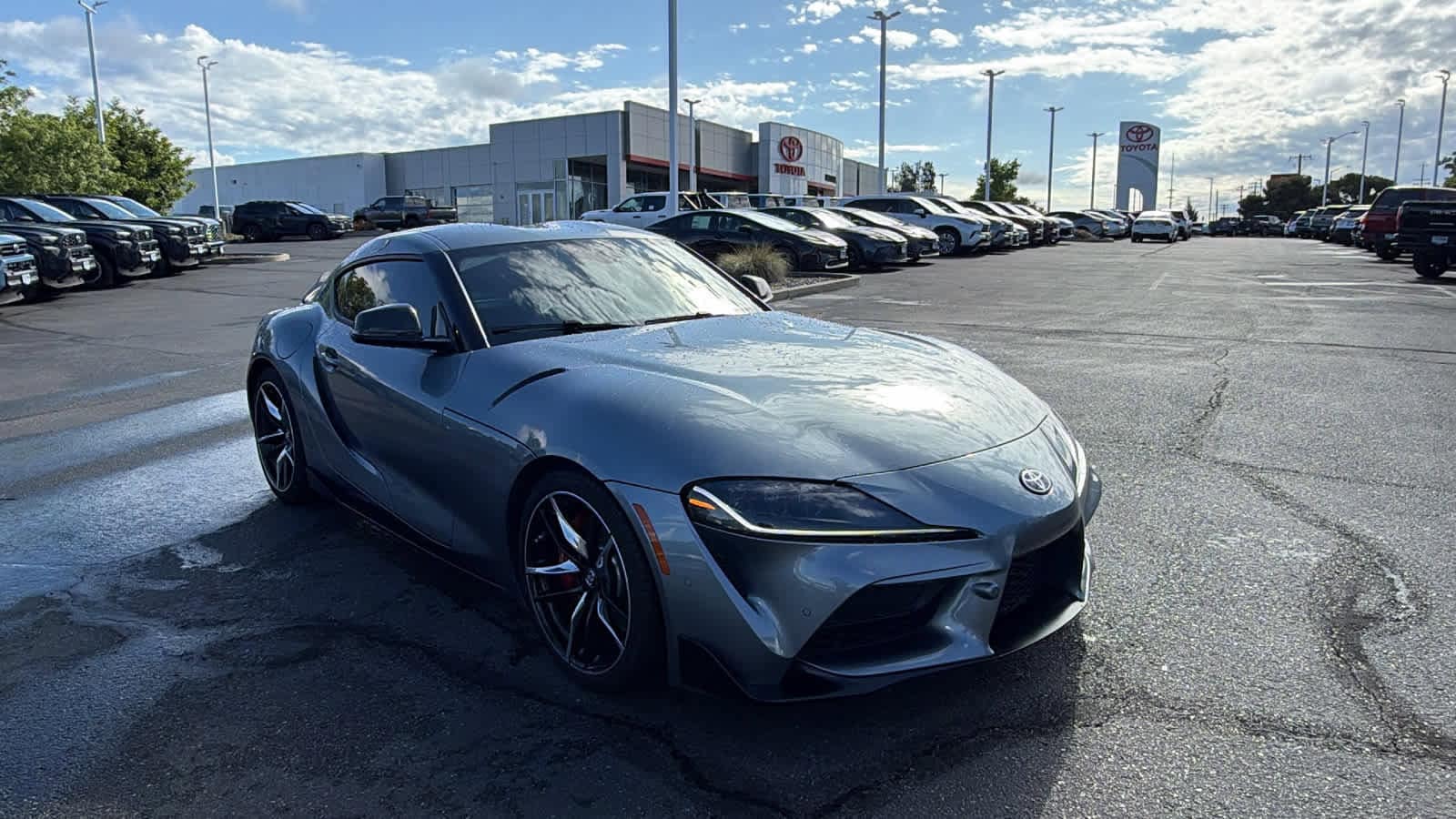Thumbnail: 2021 Toyota GR Supra - 3