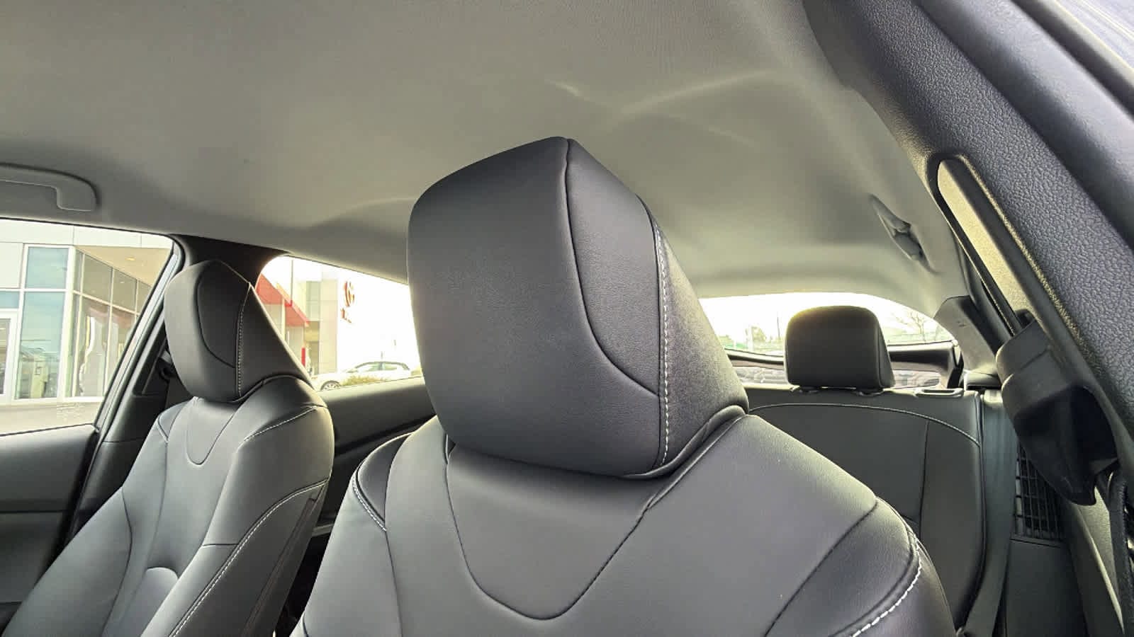 Thumbnail: 2022 Toyota Prius Prime - 11