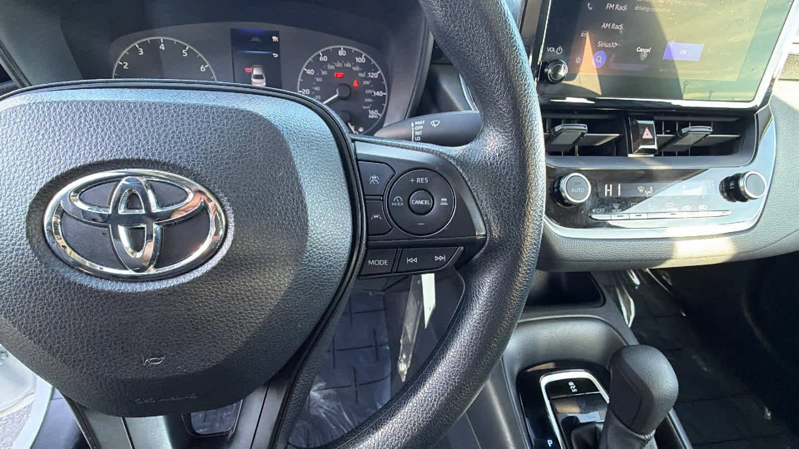 Thumbnail: 2023 Toyota Corolla - 20