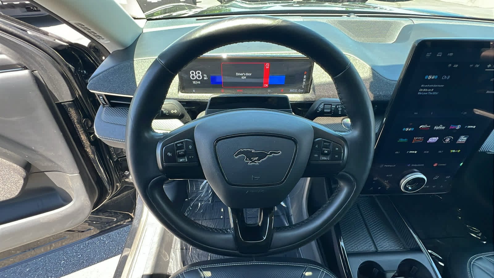 Thumbnail: 2021 Ford Mustang Mach-E - 18