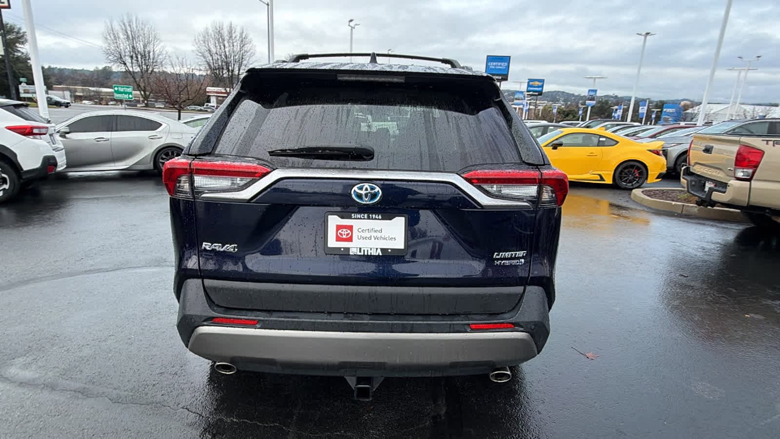 Thumbnail: 2022 Toyota RAV4 - 6