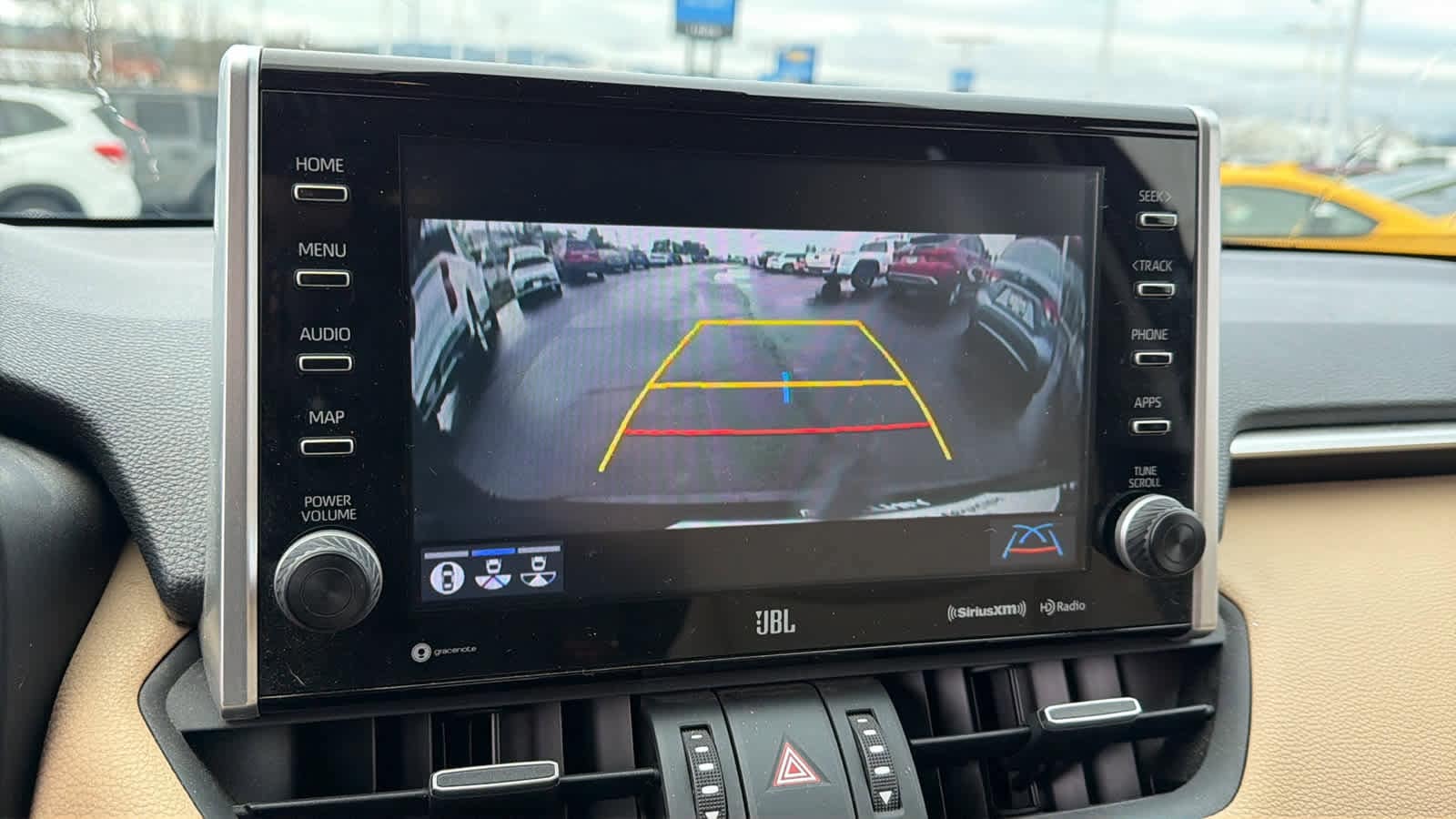 Thumbnail: 2022 Toyota RAV4 - 16