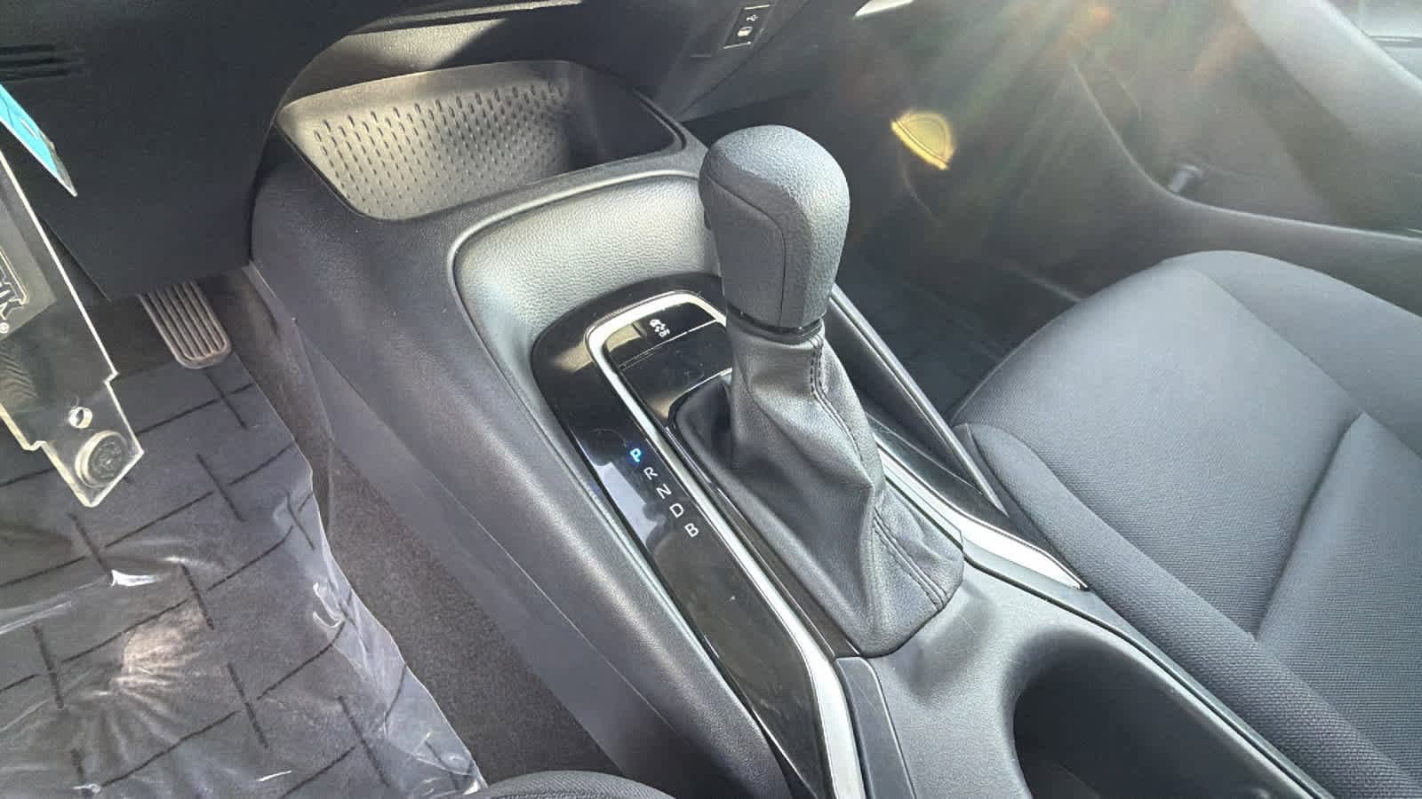 Thumbnail: 2023 Toyota Corolla - 13