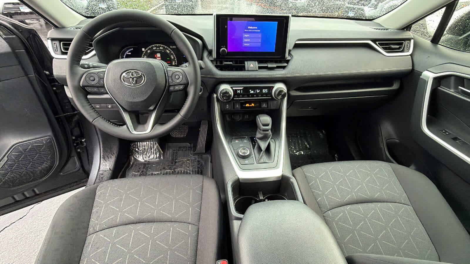 Thumbnail: 2025 Toyota RAV4 - 26