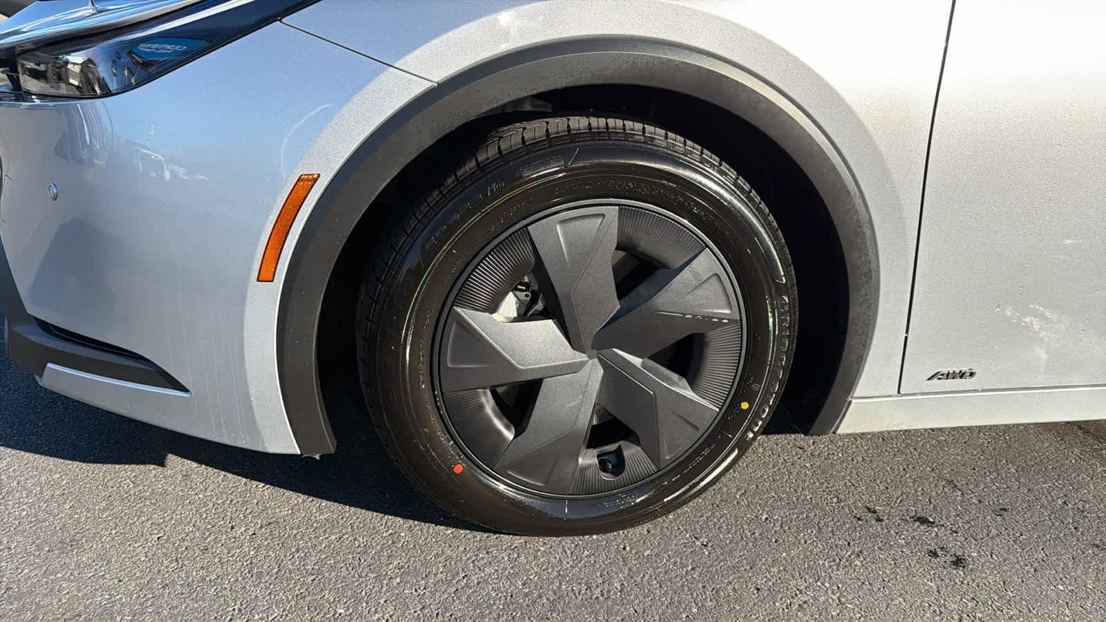 Thumbnail: 2024 Toyota Prius - 9