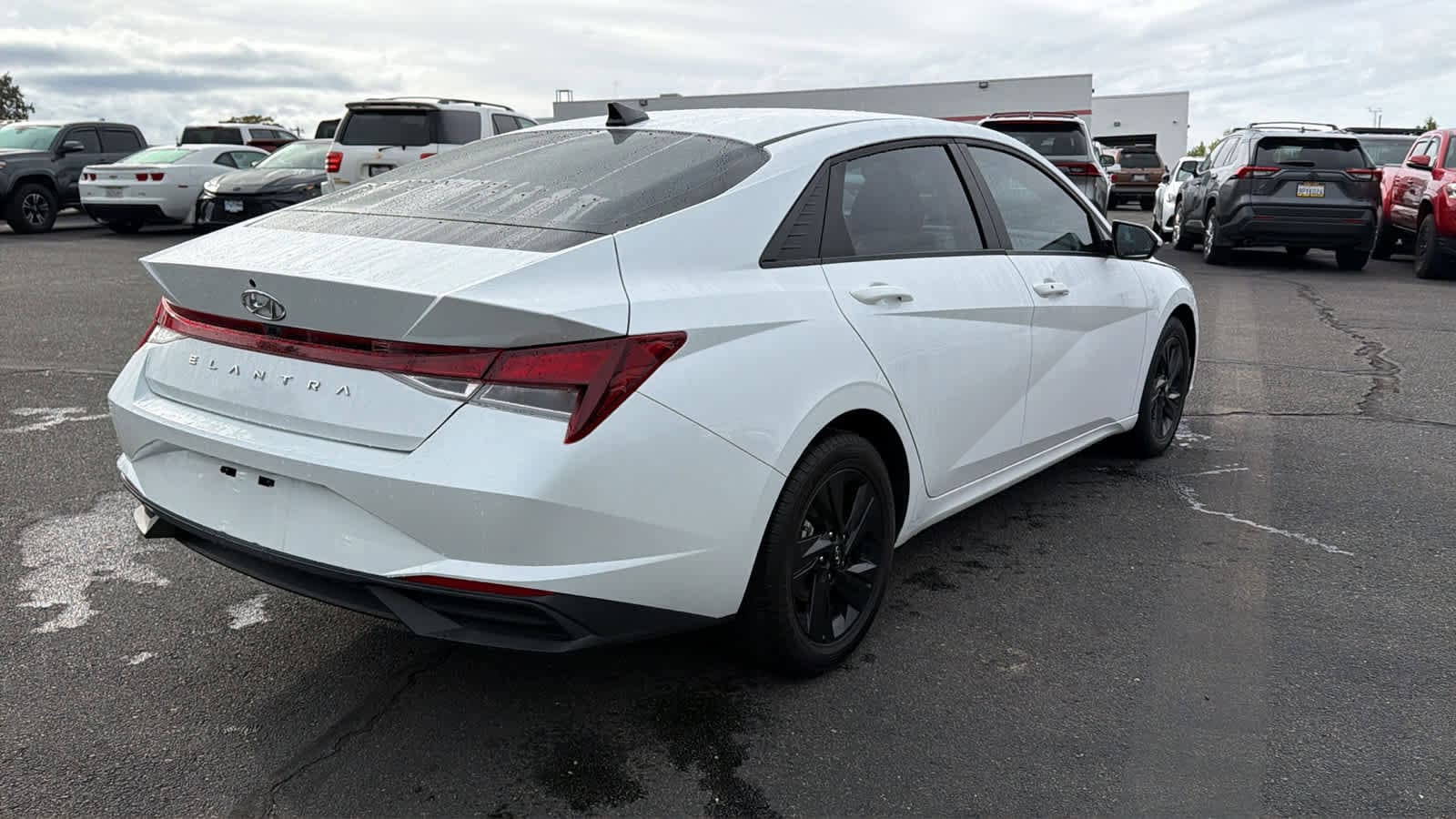 Thumbnail: 2021 Hyundai Elantra - 5