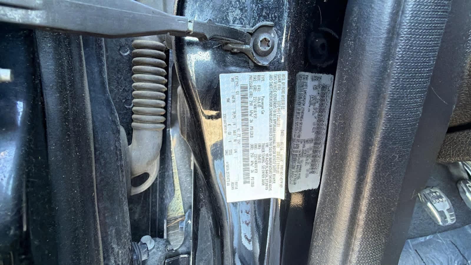 Thumbnail: 2016 Ford Focus - 30