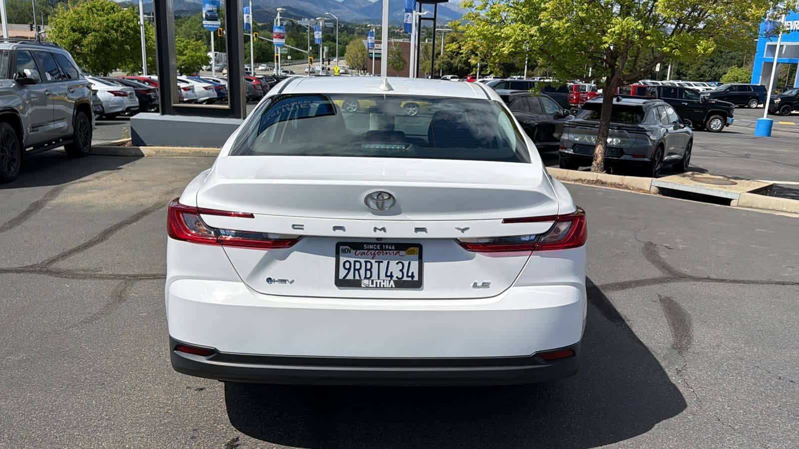 Thumbnail: 2025 Toyota Camry - 6