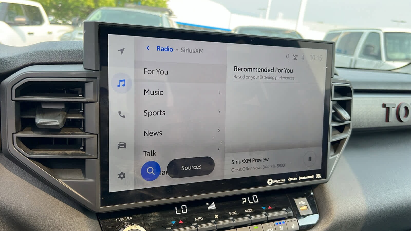 Thumbnail: 2023 Toyota Tundra - 15
