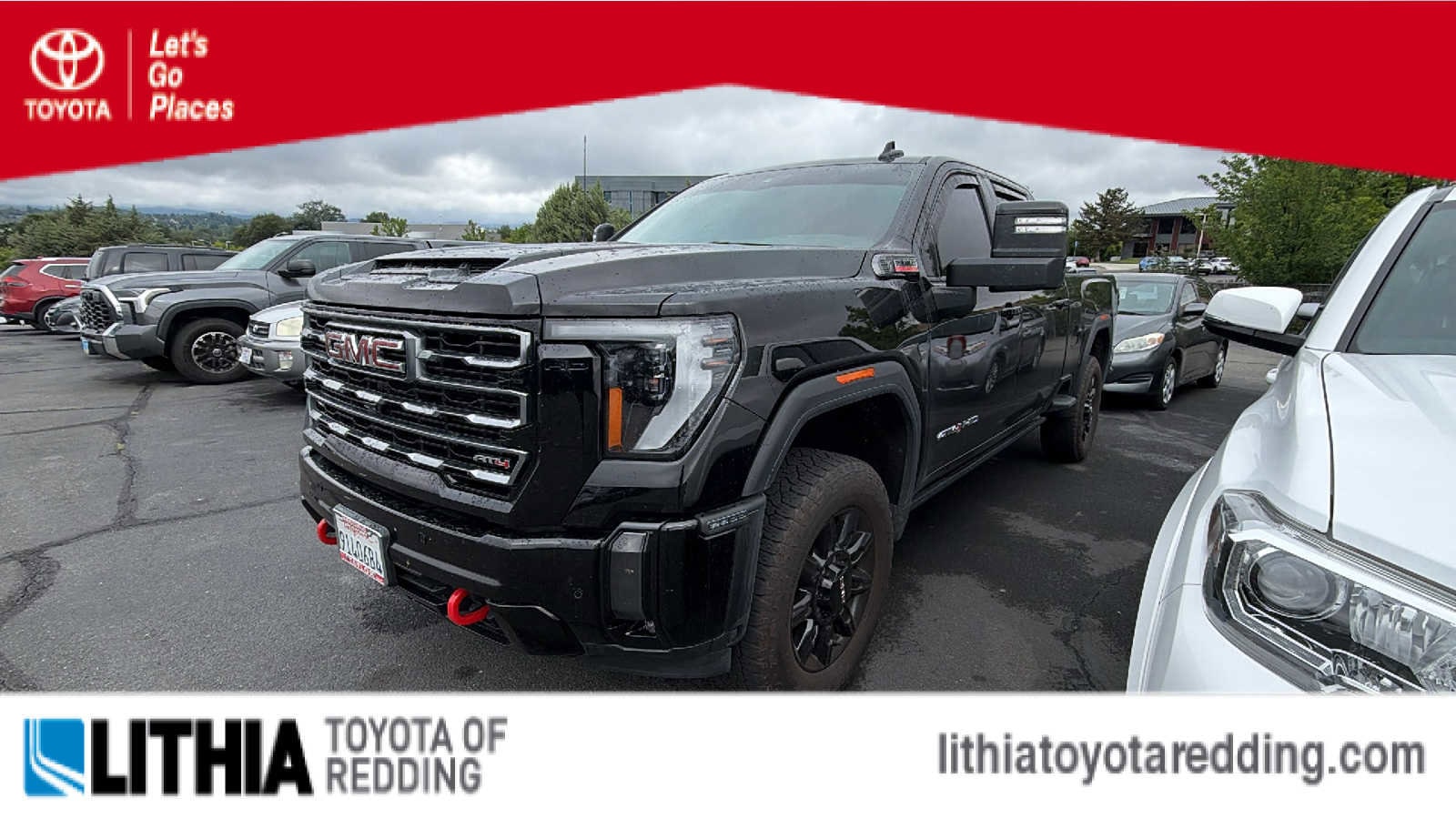 2024 GMC Sierra 4WD Crew Cab Standard Box AT4's photo