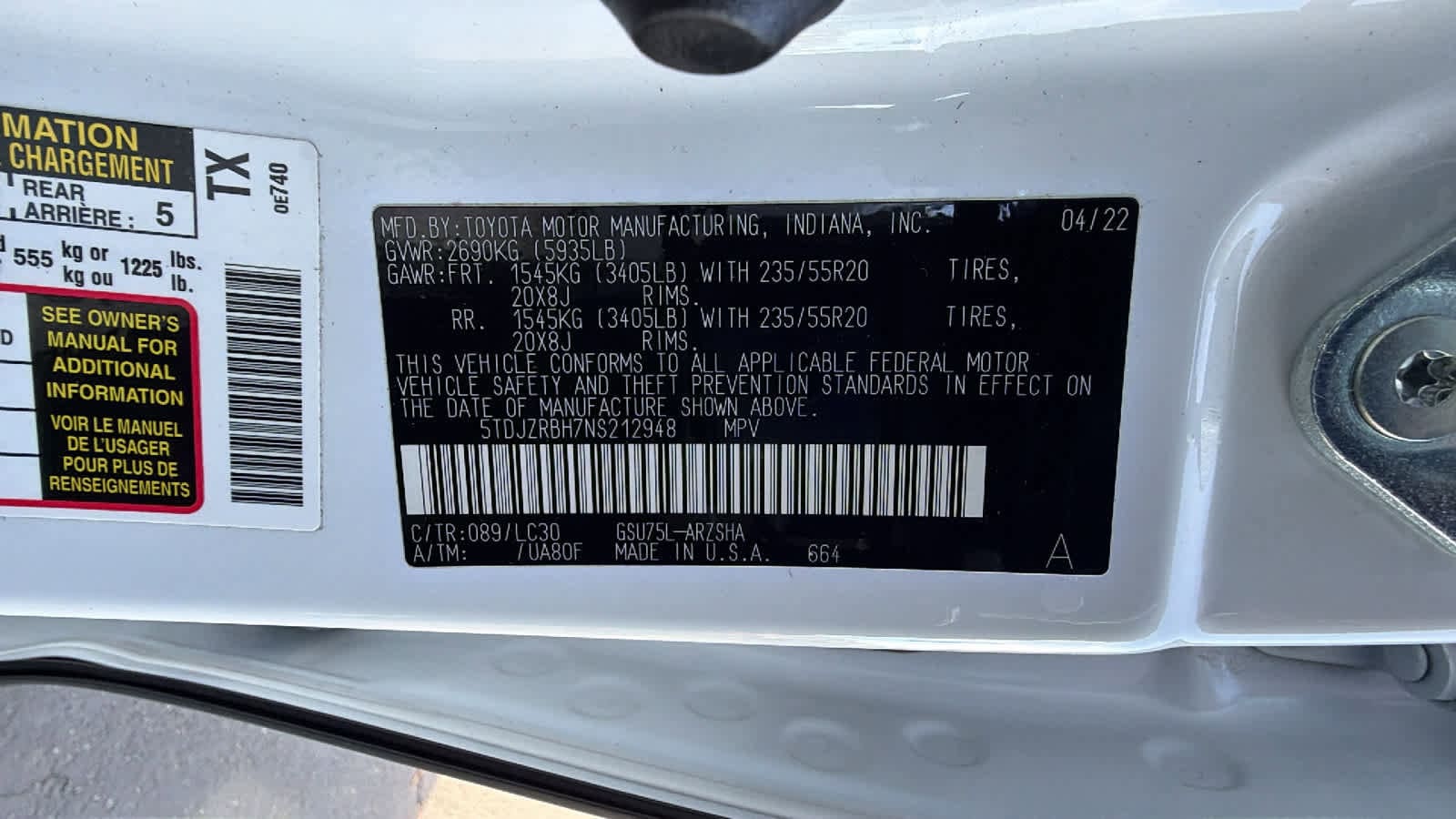 Thumbnail: 2022 Toyota Highlander - 30