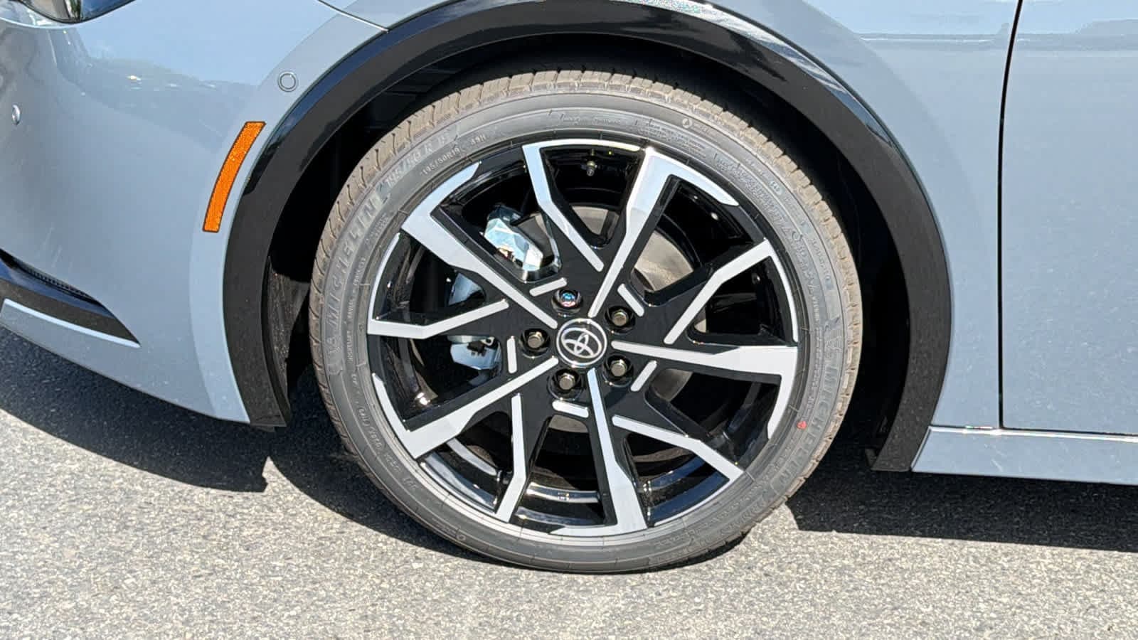 2026 Toyota Prius Plug-in Hybrid XSE Premium - Photo 9