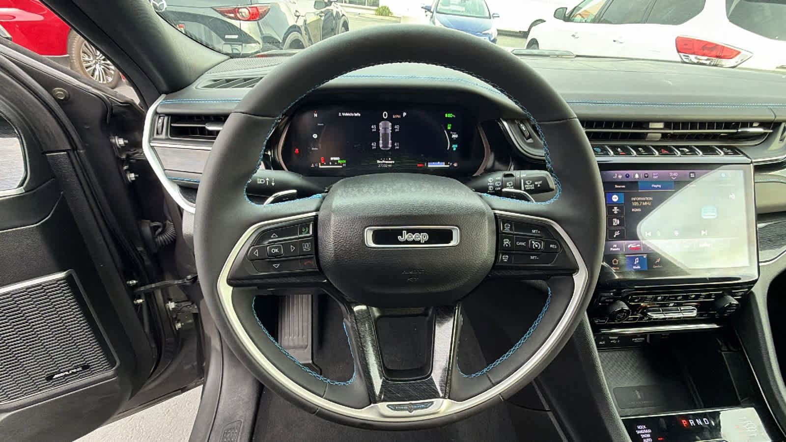 Thumbnail: 2022 Jeep Grand Cherokee - 18