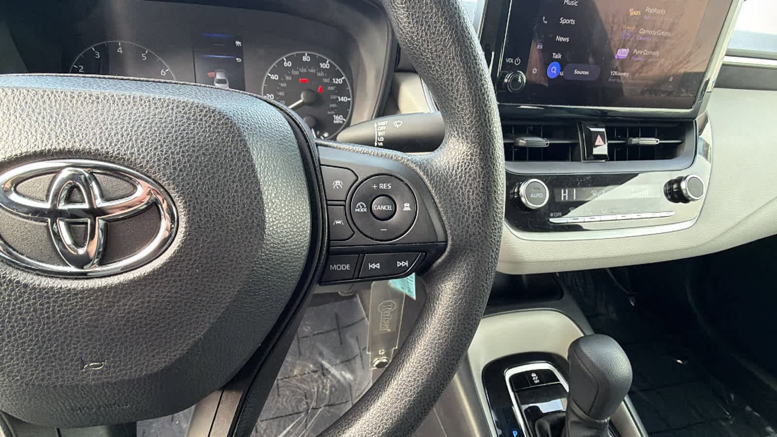 Thumbnail: 2023 Toyota Corolla - 20