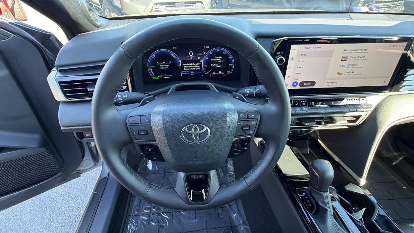 Thumbnail: 2025 Toyota Camry - 18