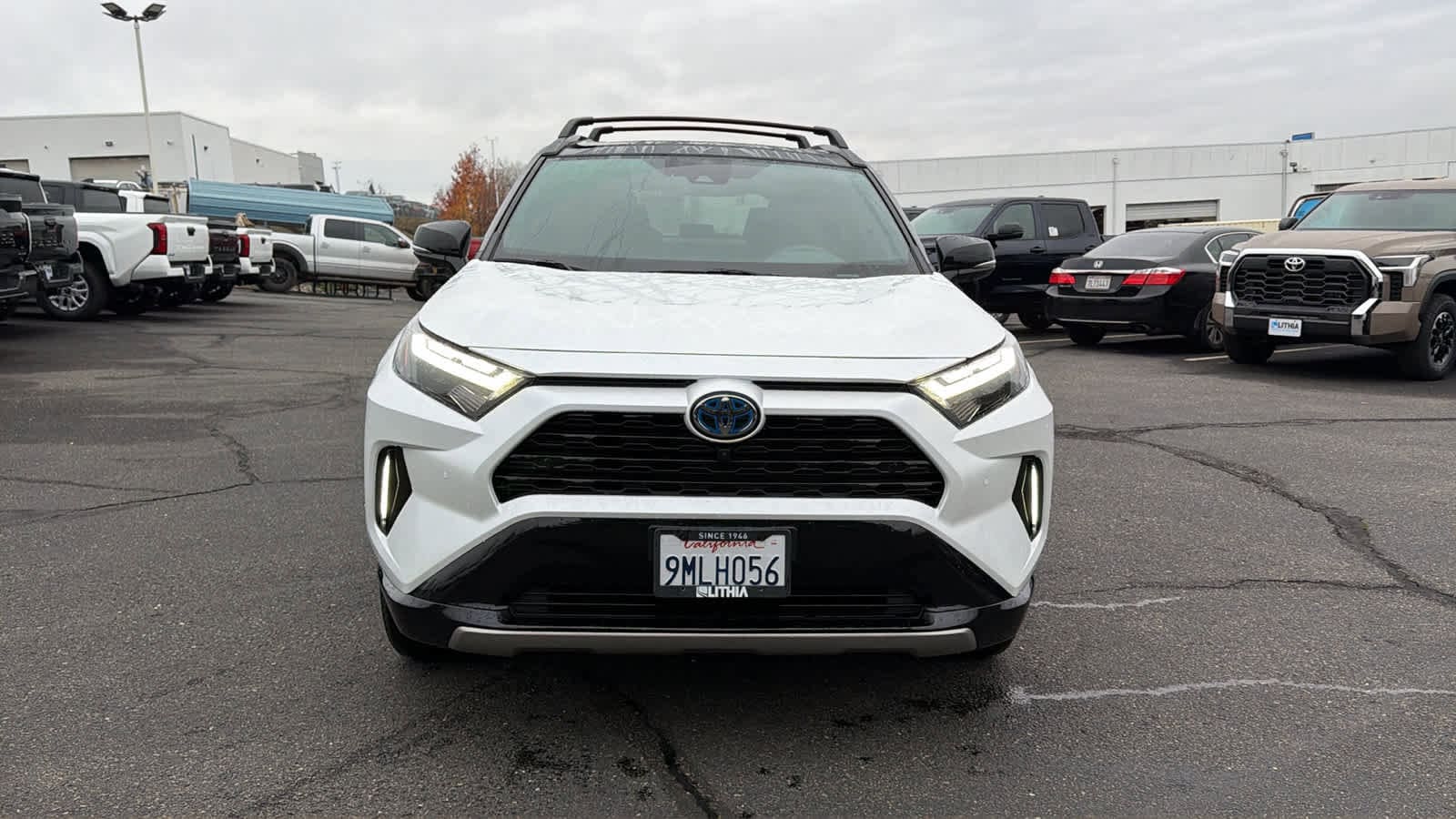 Used 2024 Toyota RAV4 XSE with VIN 4T3E6RFVXRU160844 for sale in Kansas City