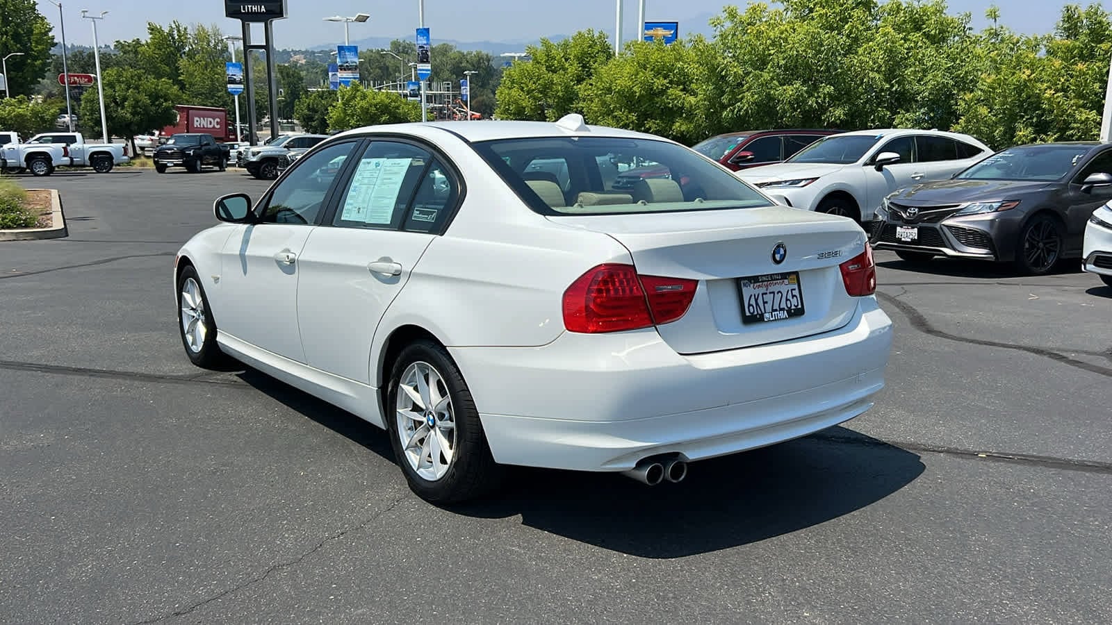 Thumbnail: 2010 BMW 3 Series - 7